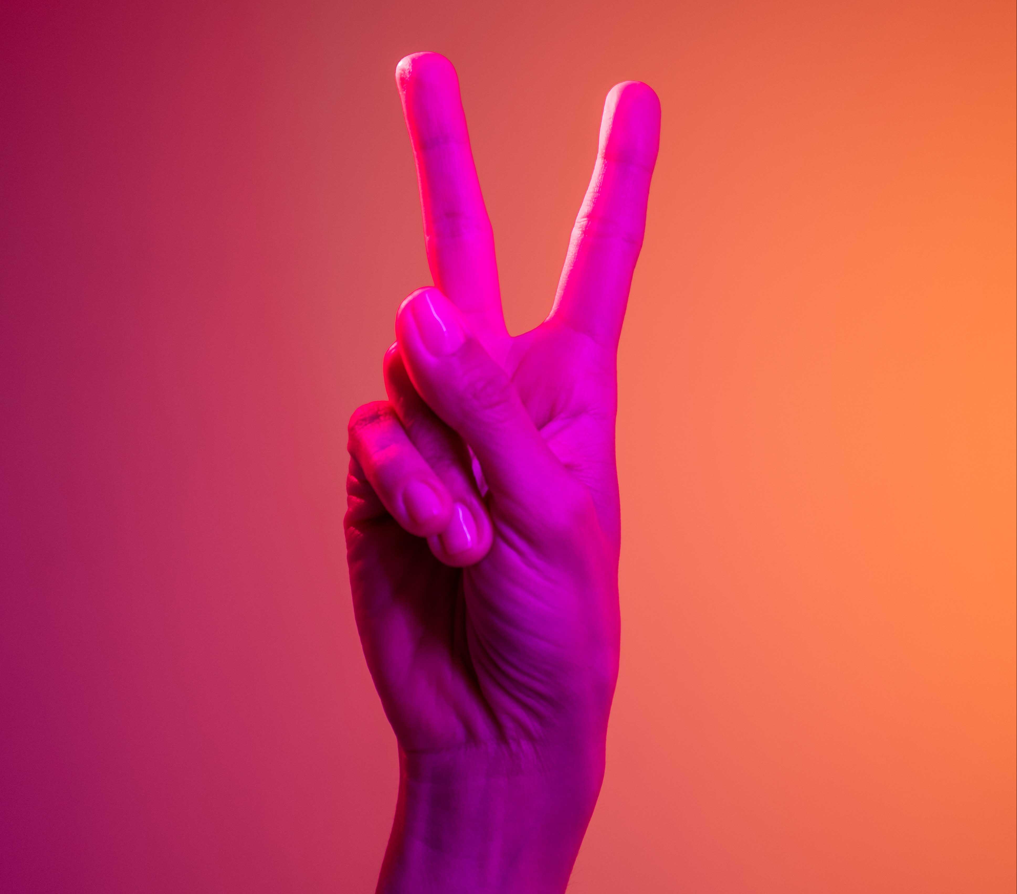 Retro-Fingers-Peace-Sign-Vector-X